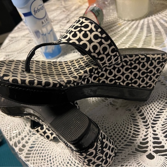 Coach vintage wedges no dragging - Picture 3 of 3